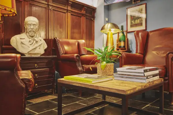 Inside The Legacy Hostel and The Classic Private Rooms in central Brussels
